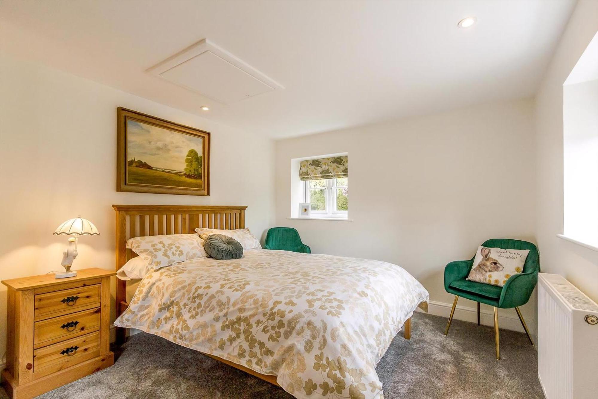 Cottage In Norfolk Sleeps 23 - Private Pool, Fishing Lake, Hot Tub Ref 99008Sc Hockham 외부 사진